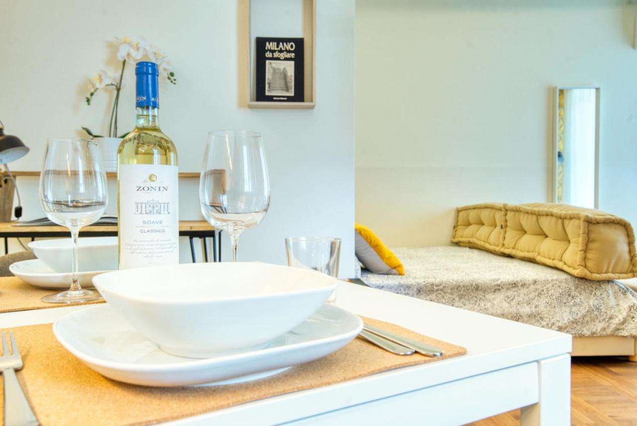 Caseospitali - Casa Mary Lou, Romantico Monolocale Ristrutturato Panoramico Milano Eksteriør billede