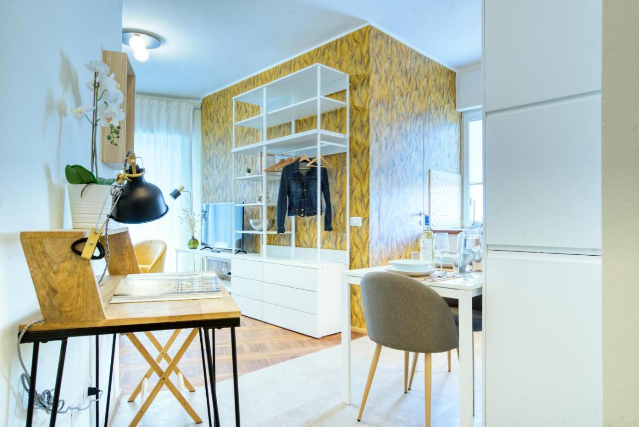 Caseospitali - Casa Mary Lou, Romantico Monolocale Ristrutturato Panoramico Milano Eksteriør billede
