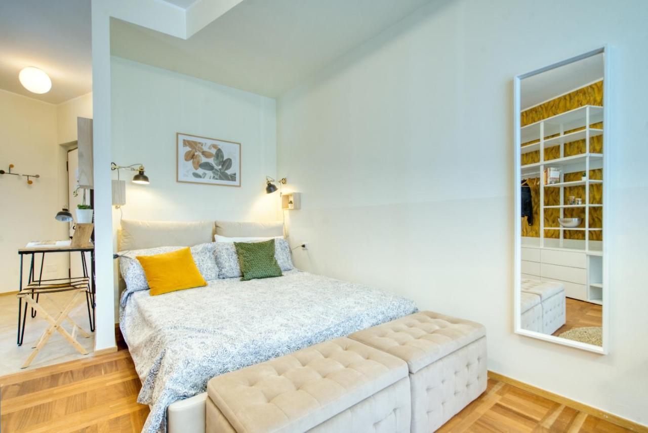 Caseospitali - Casa Mary Lou, Romantico Monolocale Ristrutturato Panoramico Milano Eksteriør billede