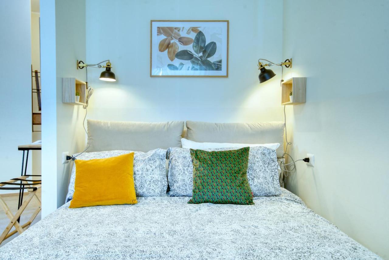Caseospitali - Casa Mary Lou, Romantico Monolocale Ristrutturato Panoramico Milano Eksteriør billede