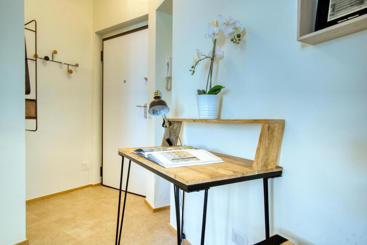 Caseospitali - Casa Mary Lou, Romantico Monolocale Ristrutturato Panoramico Milano Eksteriør billede